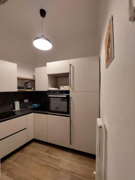 Flat In Centro Storico La Casa Di Luna Apartment *